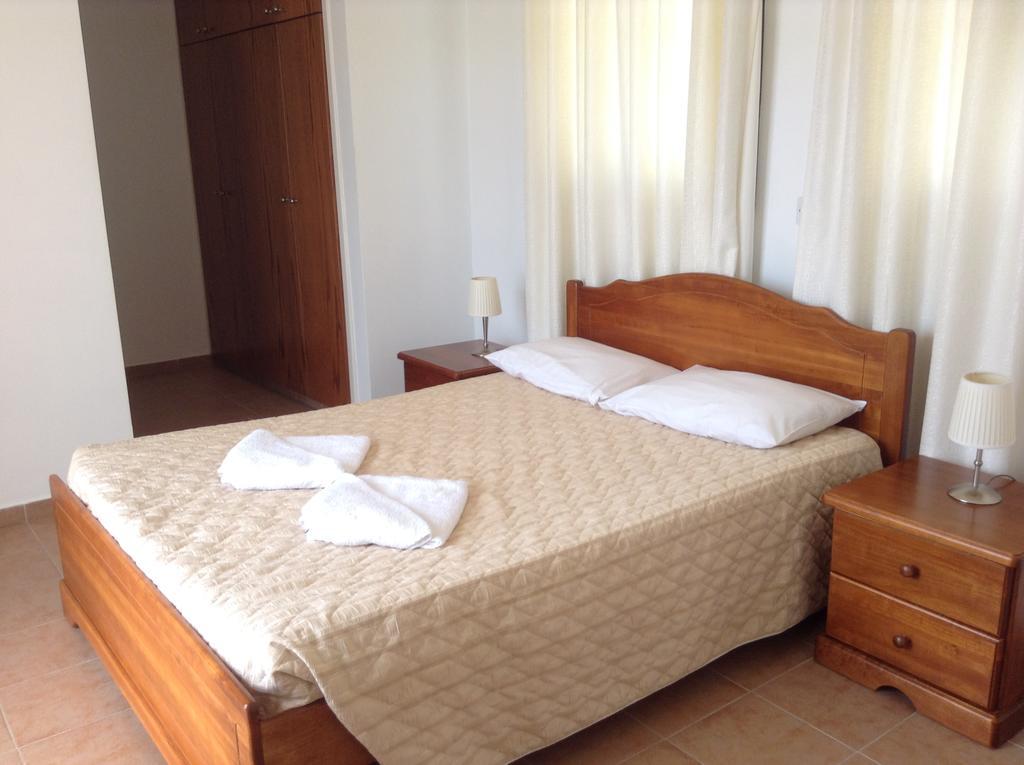 Aura Holiday Villas Пафос Номер фото