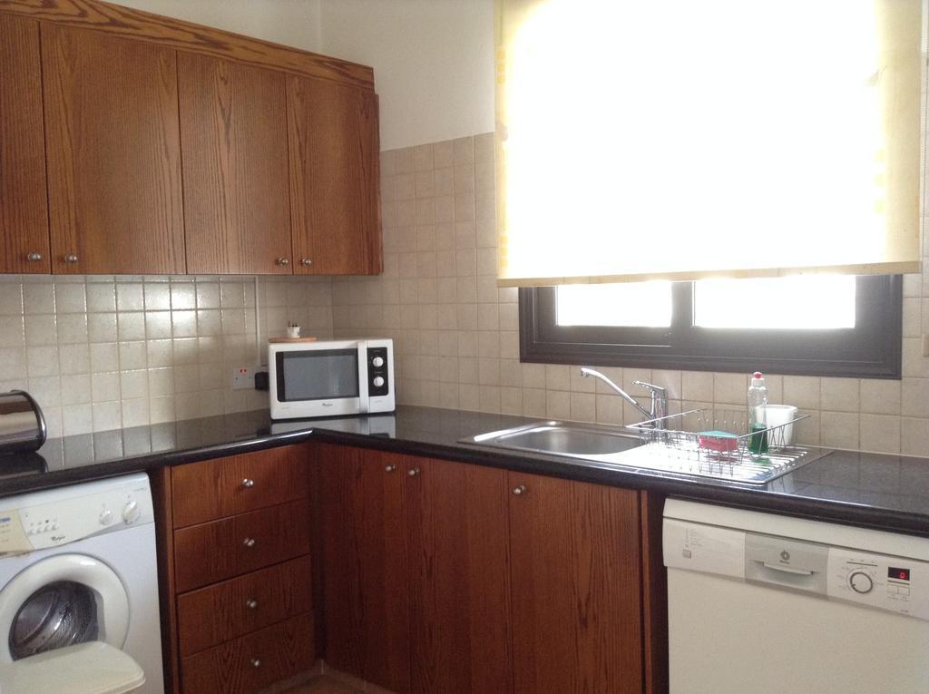 Aura Holiday Villas Пафос Номер фото