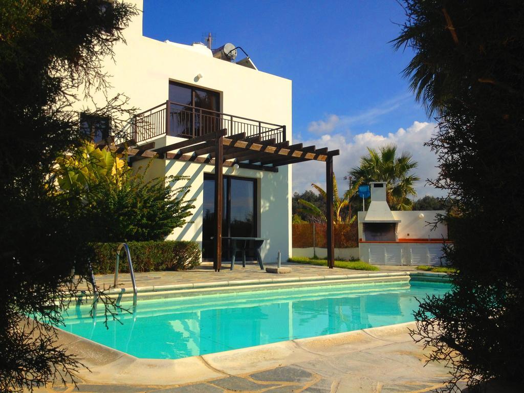 Aura Holiday Villas Пафос Экстерьер фото