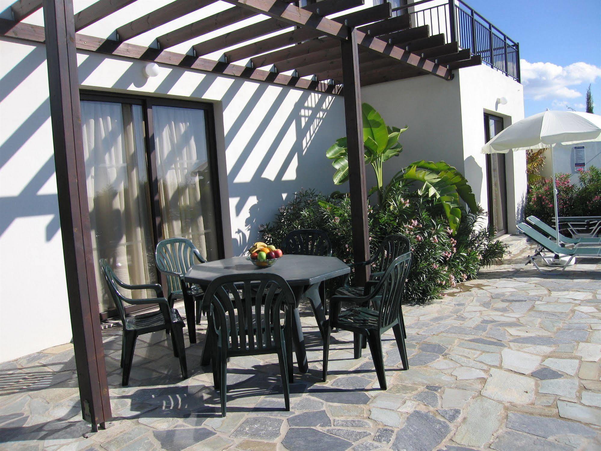 Aura Holiday Villas Пафос Экстерьер фото